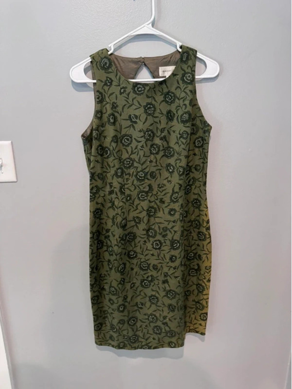 Maggy London size 6 dress